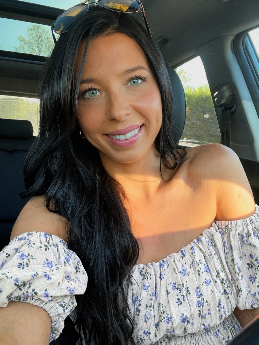 Abercrombie & Fitch off the shoulder top